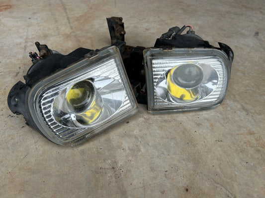 95-96 Nissan 240sx S14 SE OEM Zenki RH LH Fog Lights Pair W Bracket Damage