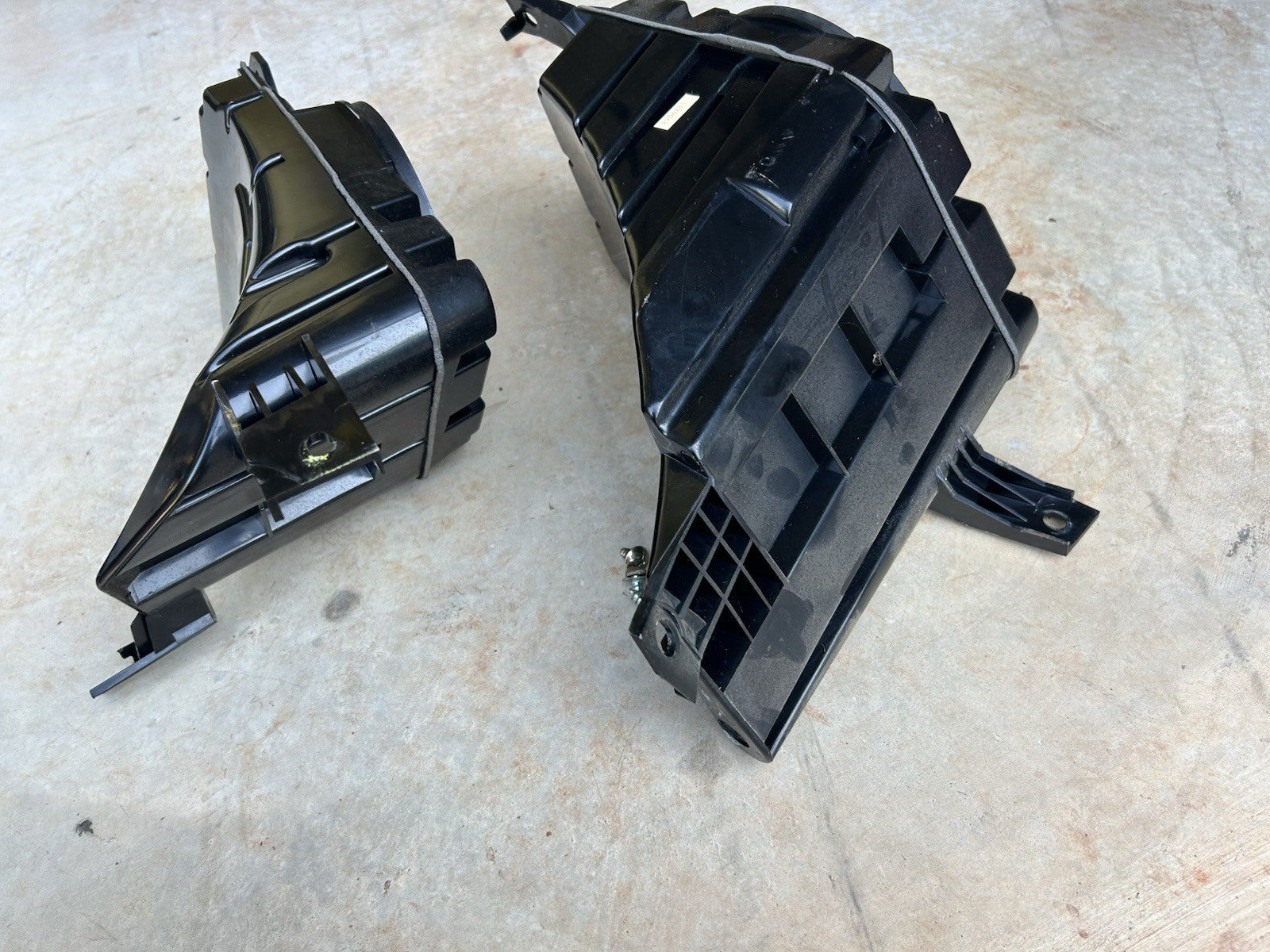 90-96 Nissan 300zx Z32 2+0 OEM  Rear Bose Speaker Housing Boxes PAIR L/R - RARE