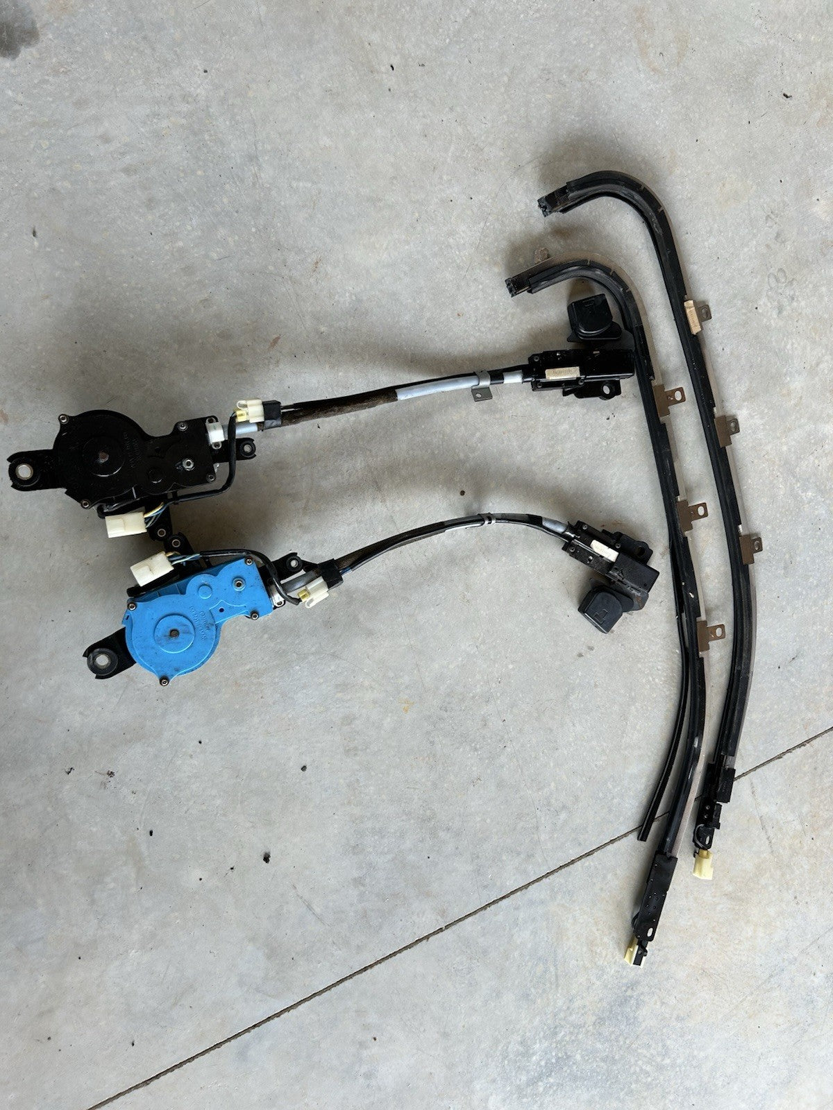 89-94 Nissan 240sx RH & LH SET Automatic Seatbelt Motor/Track S13 Seat Belt Auto