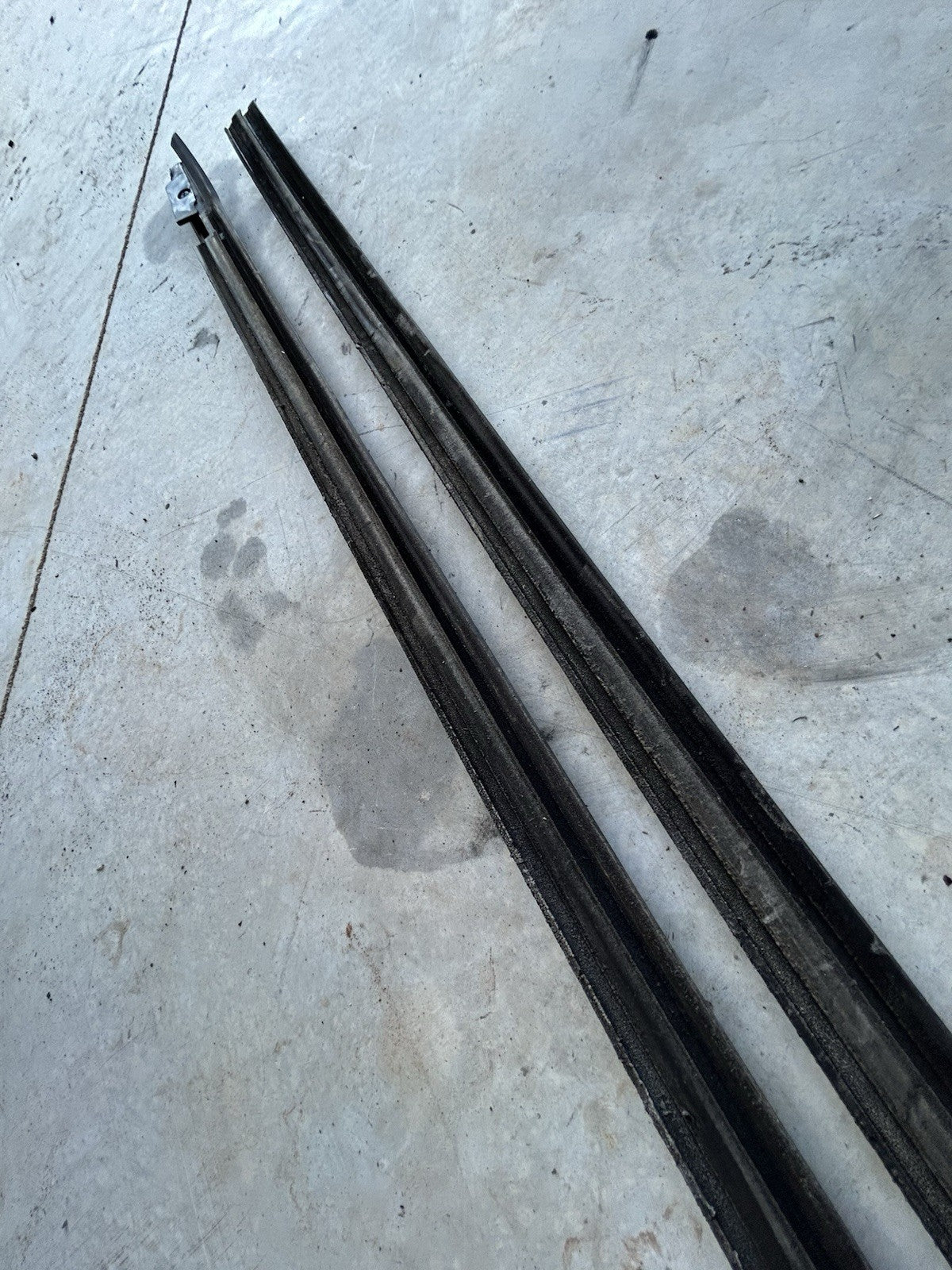 89-94 Nissan 240sx S13 OEM Upper Door Belt Molding Trim  Right & Left Door Trim