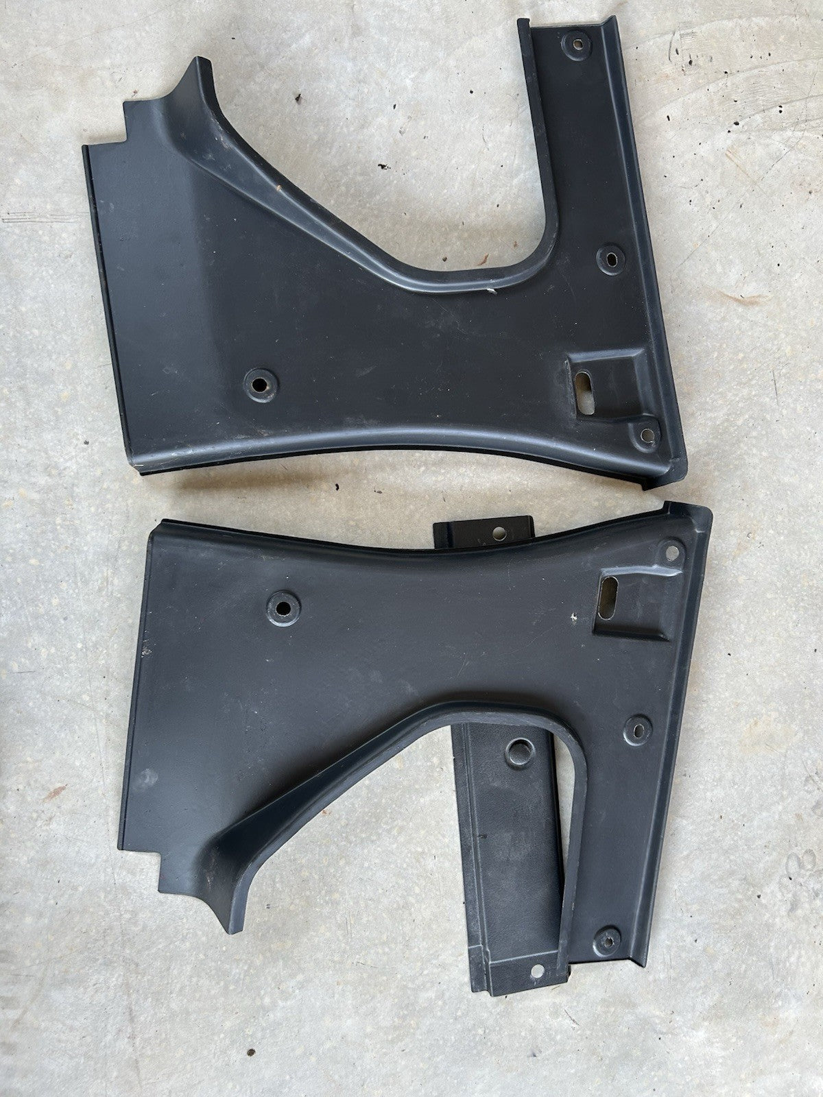89-94 Nissan 240sx Coupe Right Trunk Opening Trim S13 Rear Seat Plastic Cover
