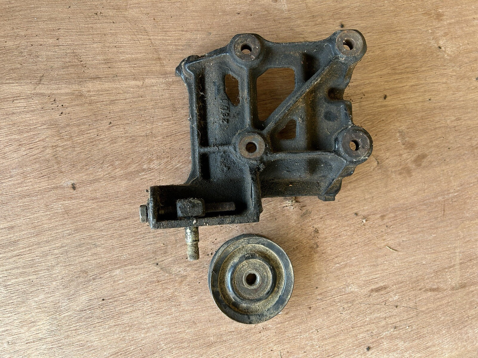 91-94 Nissan 240SX AC Compressor Bracket S13 KA24DE KA24 KA
