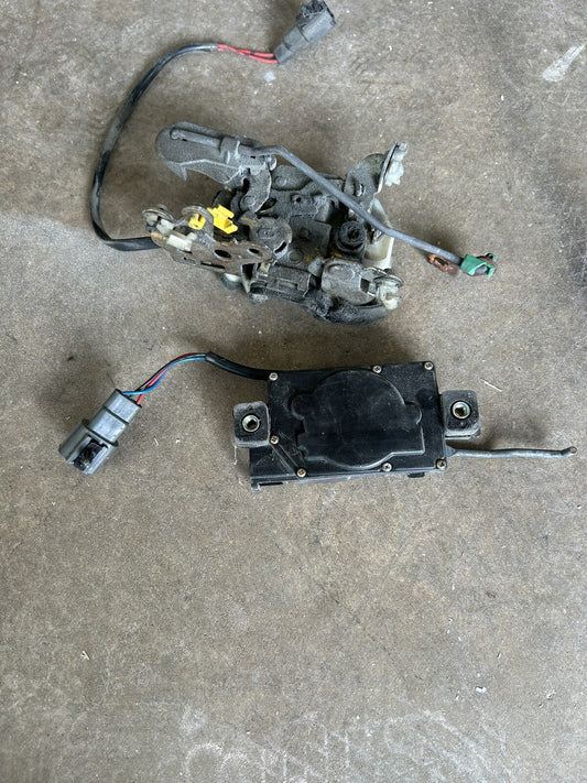 1989-1994 Nissan 240SX S13 Right Power Door Latch OEM W/ Actuator