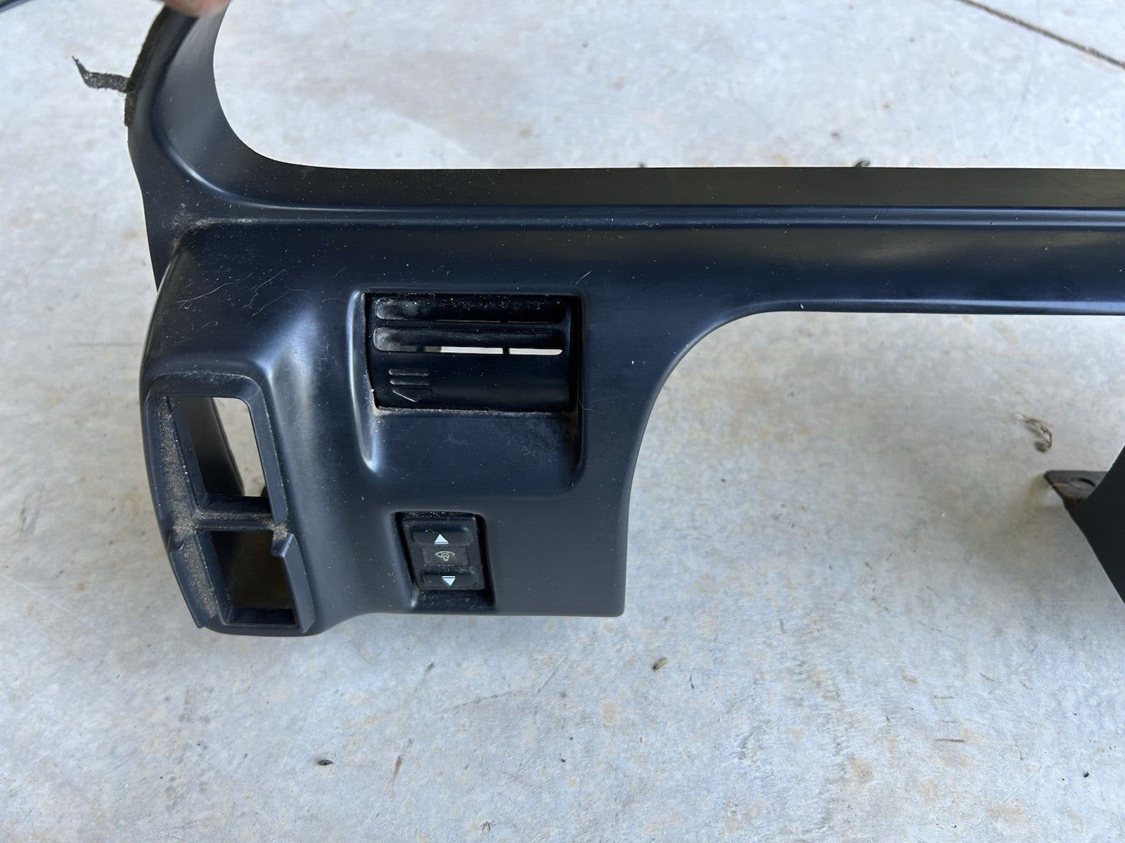 1989-1994 Nissan 240sx S13 OEM Instrument Gauge Cluster Dash Trim Bezel Surround