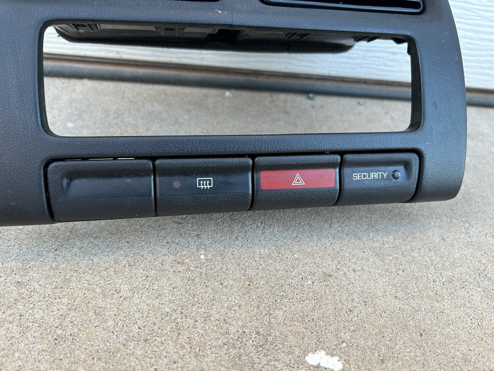 S14 Nissan 1995-1998 S14 AC Bezel (Cracked)  With Hazard Switch Zenki kouki