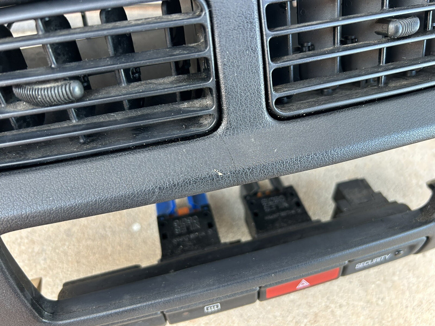 S14 Nissan 1995-1998 S14 AC Bezel (Cracked)  With Hazard Switch Zenki kouki