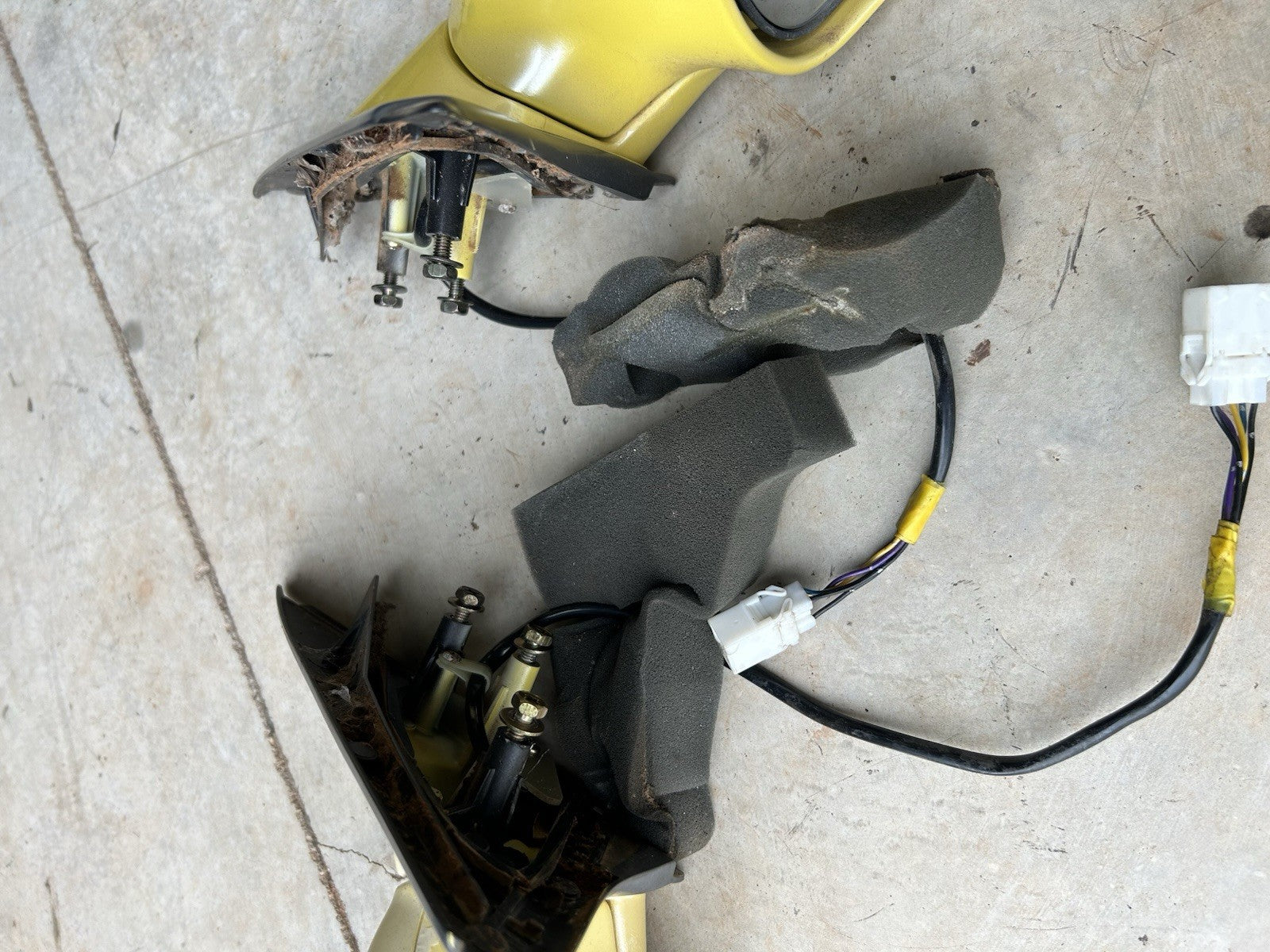 90-96 Nissan Z32 300zx Left & Right Door Exterior Side Power Mirror OEM Yellow
