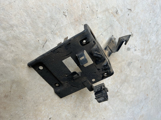 89-94 Nissan 240SX S13 Engine Bay Fuse Relay Box Bracket RF Holder USED