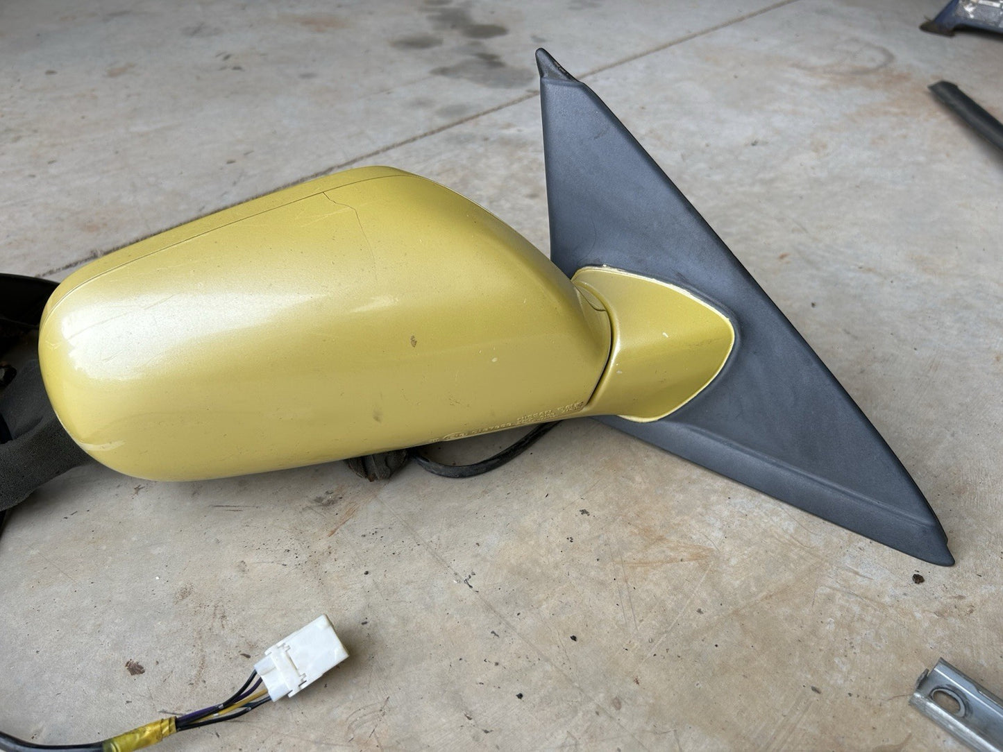 90-96 Nissan Z32 300zx Left & Right Door Exterior Side Power Mirror OEM Yellow