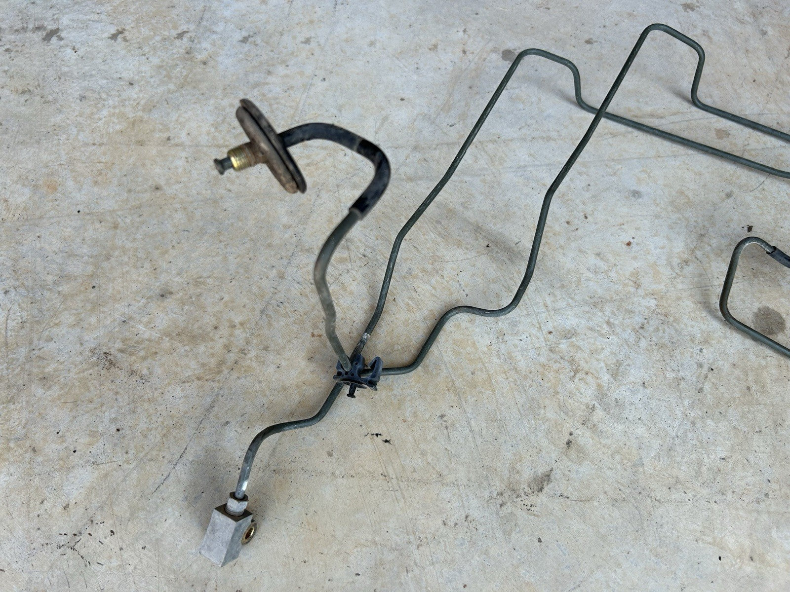 #70- 95-98  240SX S14 Front Engine Bay Firewall Hard Brake Lines Non-ABS OEM
