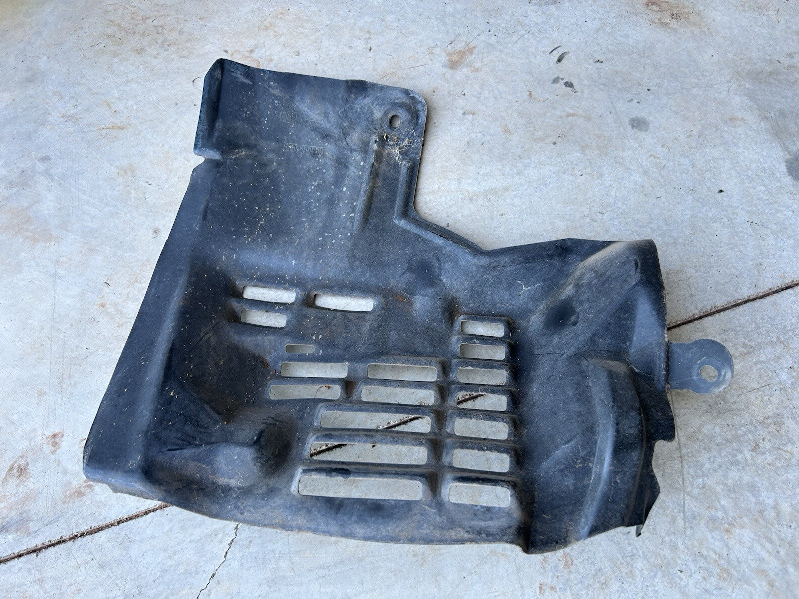 Splash Shield OEM 95-96 Nissan 240SX Front Right Front Section Passenger