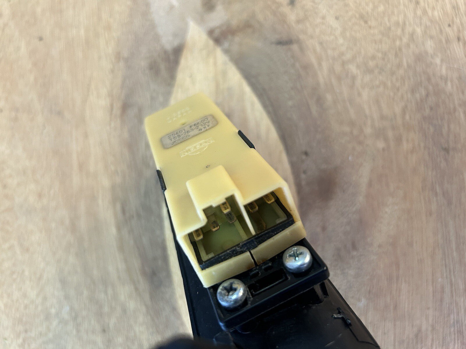 89-94 USDM NISSAN 240SX S13 DRIVER LEFT MASTER WINDOW SWITCH, FINISHER TRIM