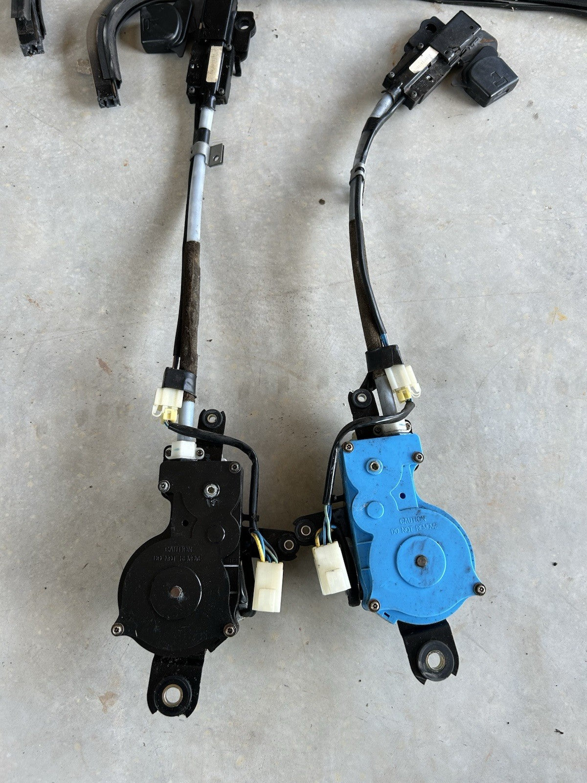 89-94 Nissan 240sx RH & LH SET Automatic Seatbelt Motor/Track S13 Seat Belt Auto