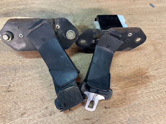 89-94 Nissan 240sx Front Lower Lap Seatbelt Set - RH LH  Seat Belt Pair BLACK