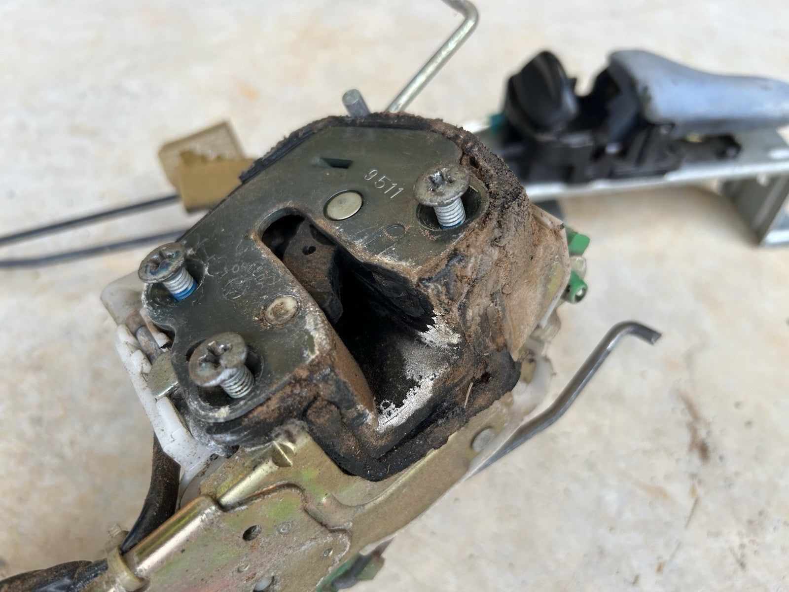 90-96 Nissan 300zx Z32 RH Power Door Lock Latch Actuator Passenger  OEM