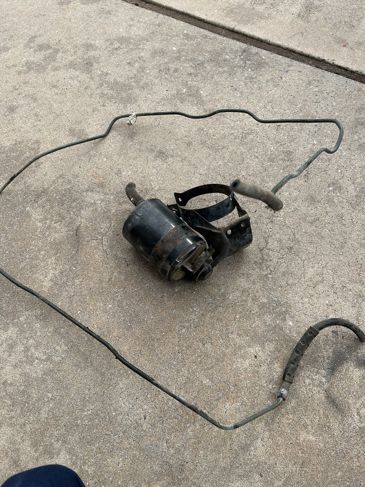 1989-1993 Nissan 240sx S13 Fuel Vapor Canister 1495053J20