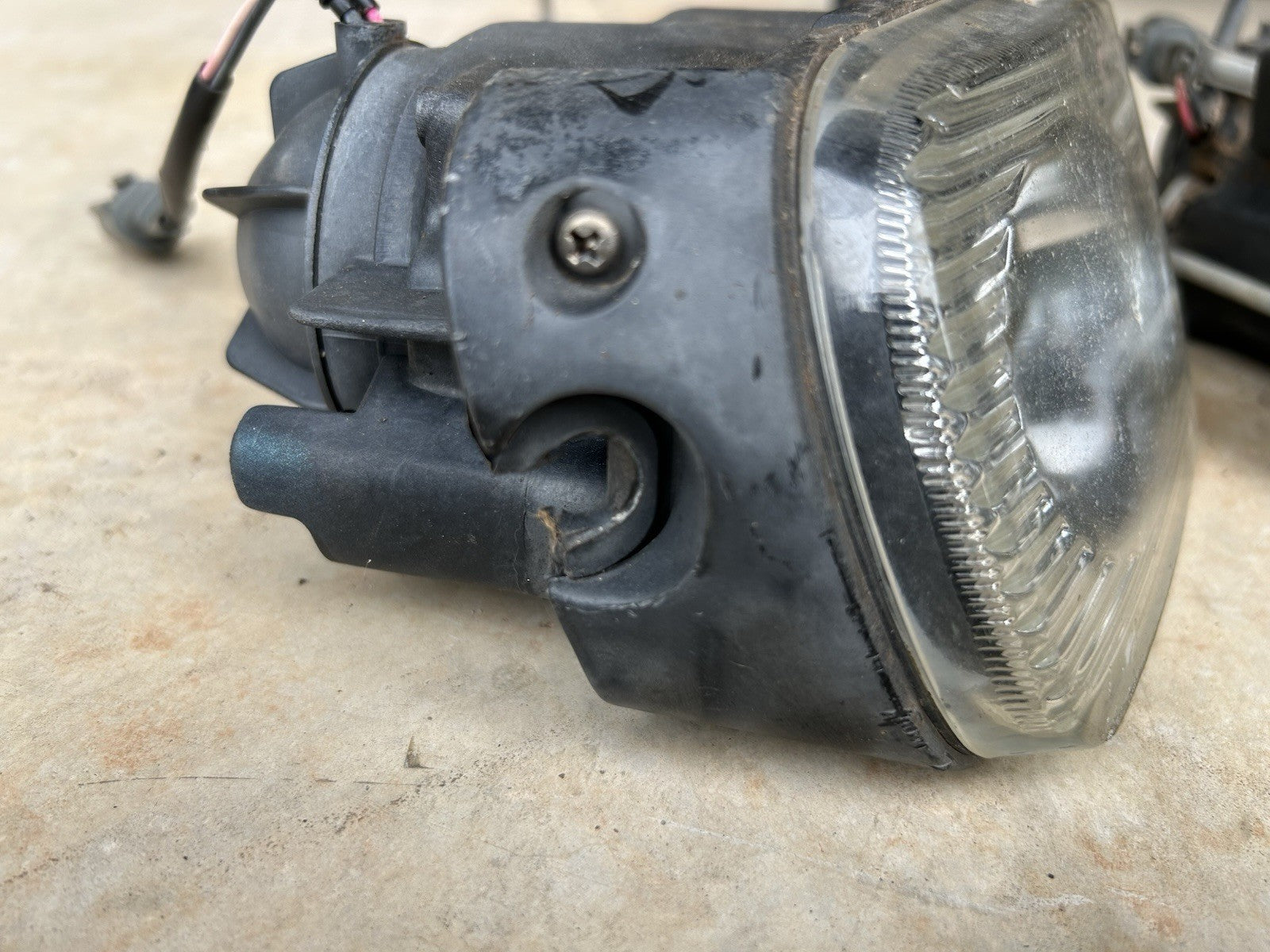 95-96 Nissan 240sx S14 SE OEM Zenki RH LH Fog Lights Pair W Bracket Damage