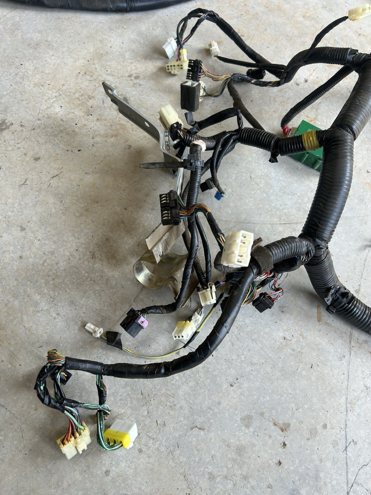 1990 NISSAN Z32 300ZX 2+0 COUPE A/T UNDER DASH WIRE WIRING HARNESS OEM