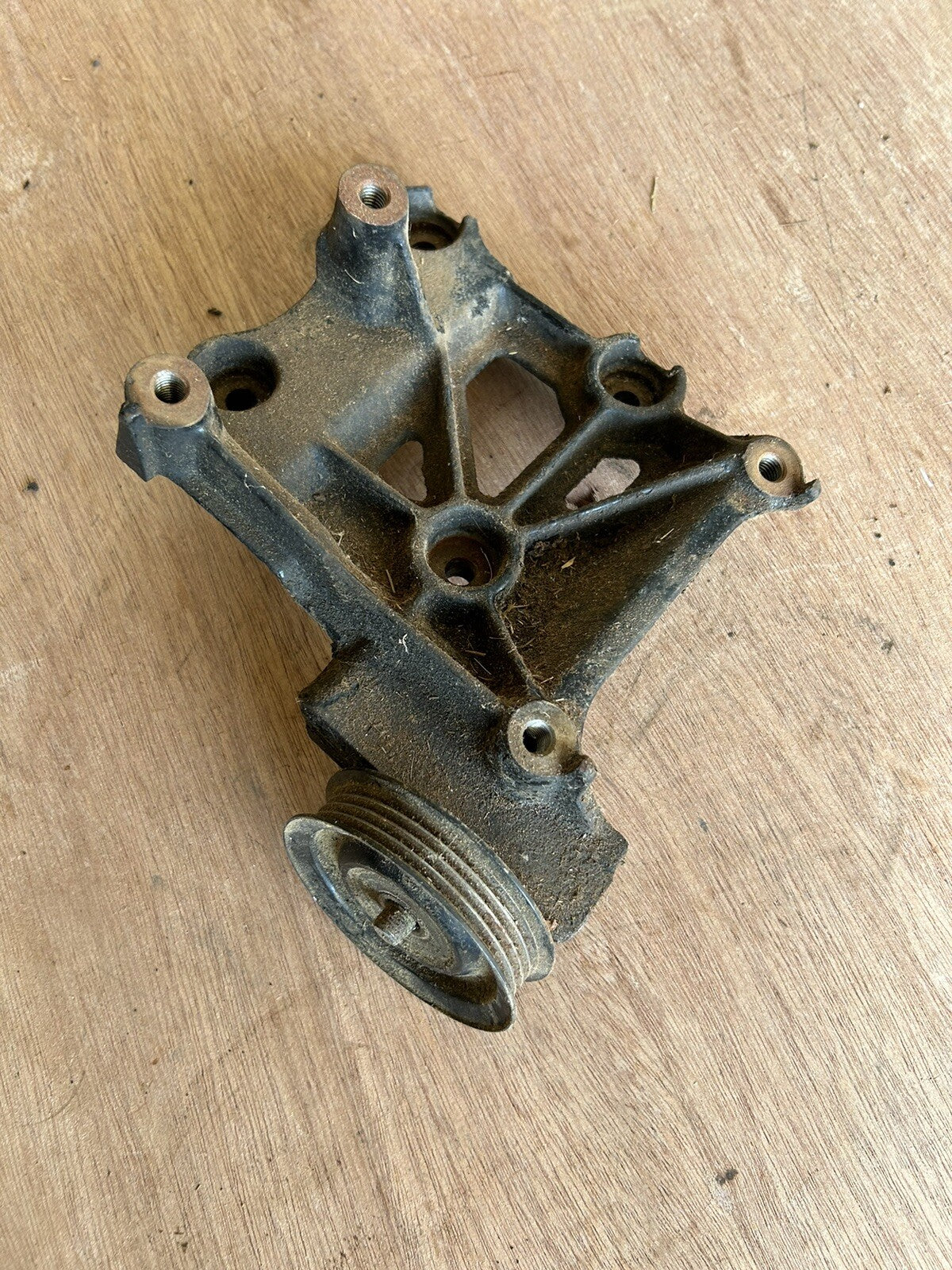 91-94 Nissan 240SX AC Compressor Bracket S13 KA24DE KA24 KA