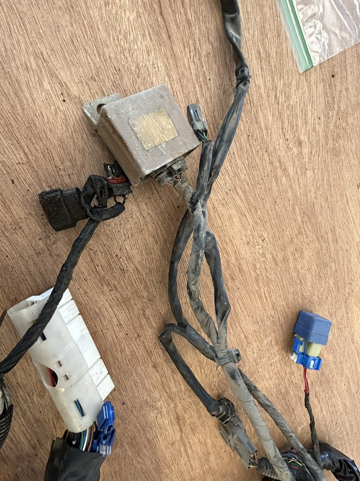 95-96 NISSAN 240SX S14 A/T Engine Wire Harness OEM 24011-70F03