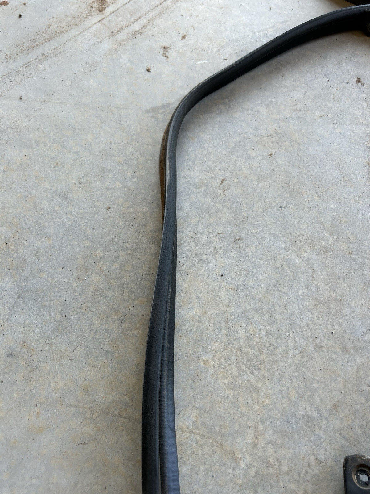 90-96 Nissan 300zx Z32 2+0 OEM T-Top A Pillar Weatherstrip Rubber Seals PAIR L/R