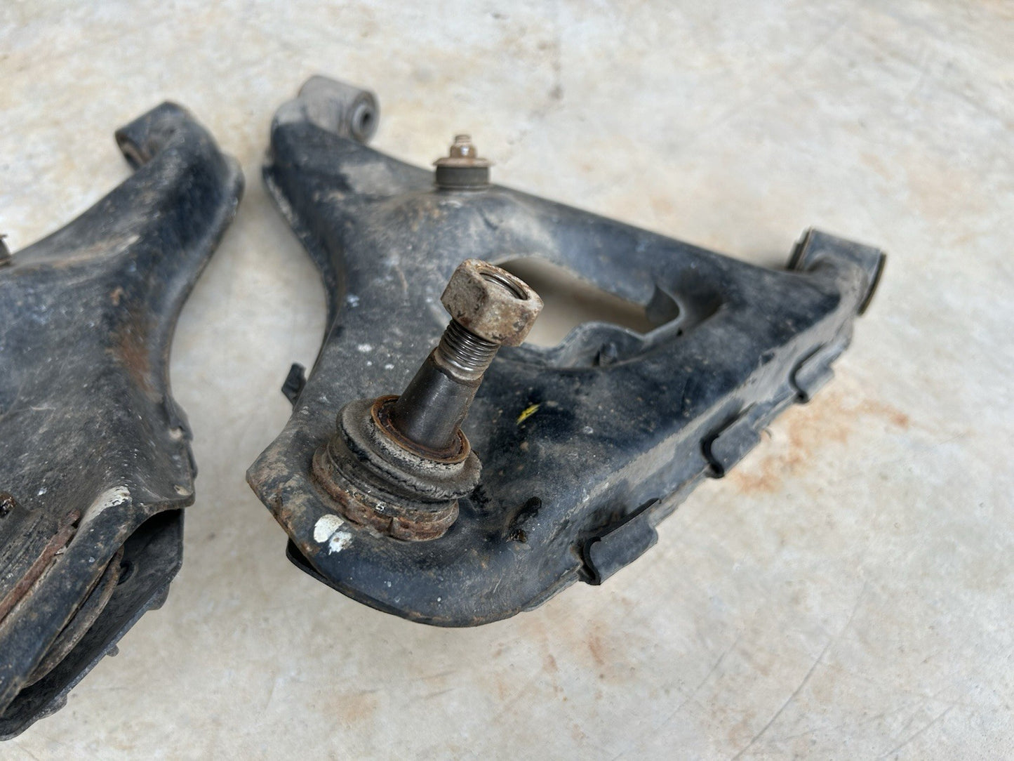 89-94 Nissan 240sx S13 OEM Rear Lower Control Arms PAIR Left & Right