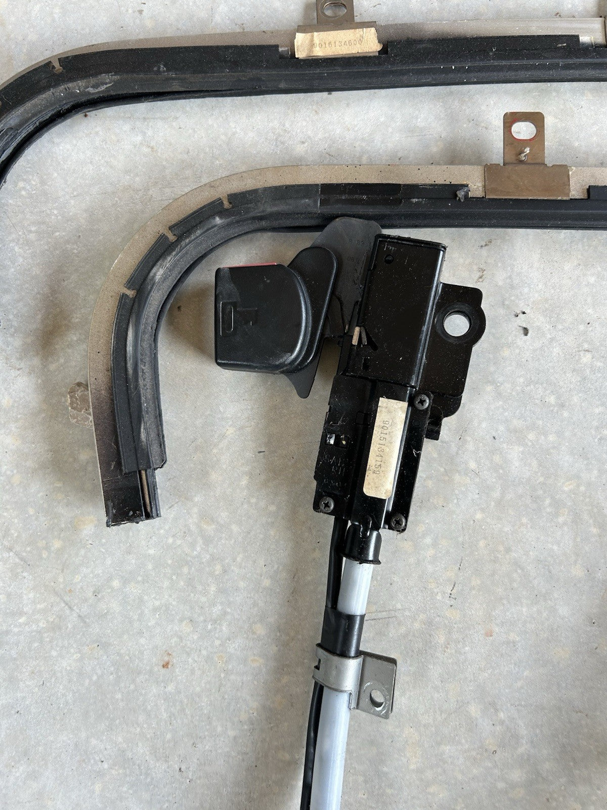 89-94 Nissan 240sx RH & LH SET Automatic Seatbelt Motor/Track S13 Seat Belt Auto