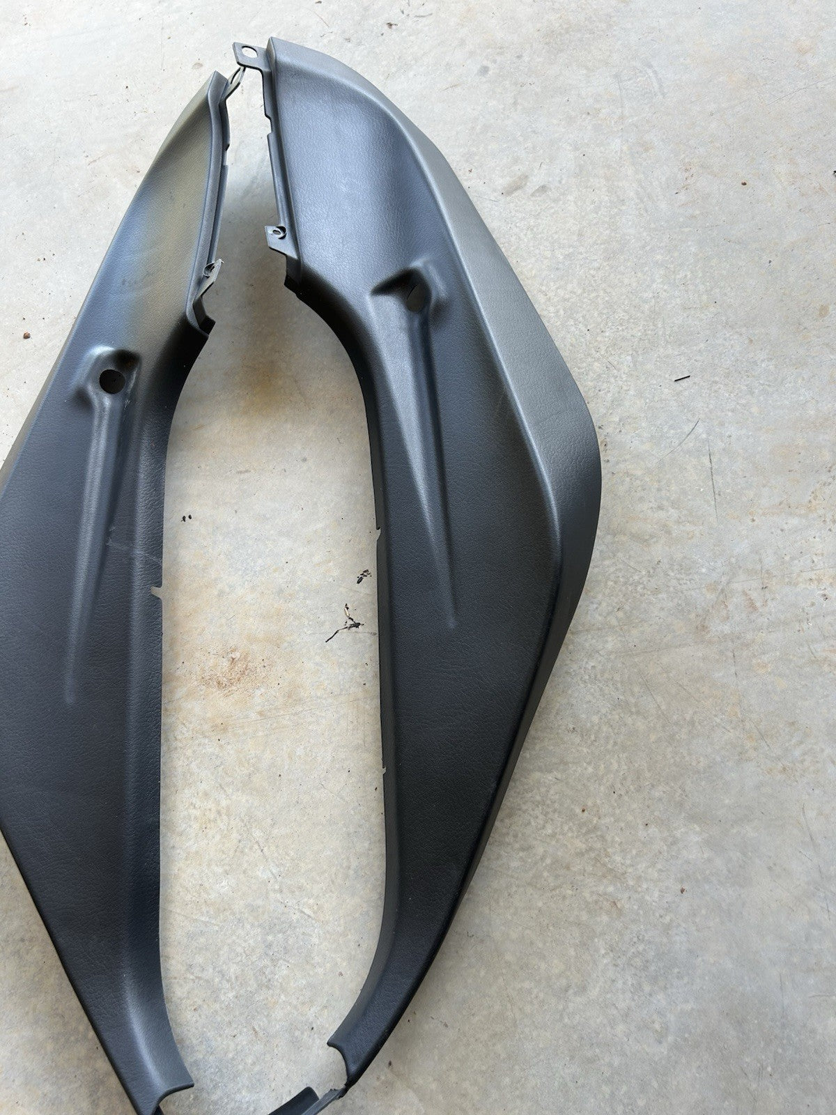 90-96 Nissan 300zx Z32 2+0 Rear Hatch Plastic Trim Black PAIR L/R OEM